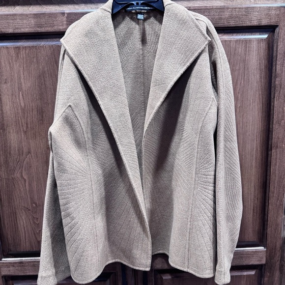 Cream Ellen Tracy Linda‎ Allard wool coat. Size 16 - Picture 1 of 8
